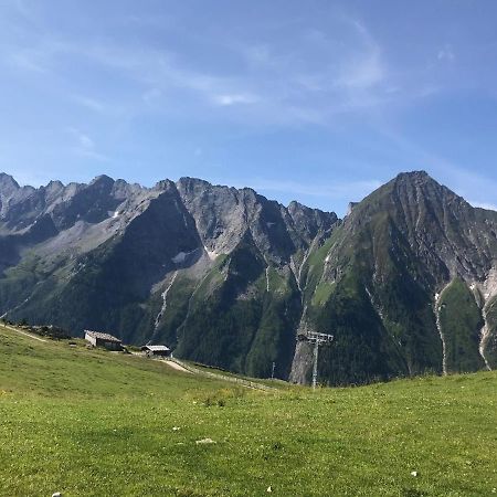 Apartment Between Mayrhofen And Finkenberg ภายนอก รูปภาพ